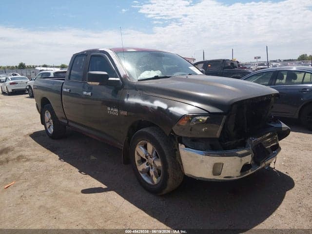 2017 RAM 1500 BIG HORN 4X2 6'4 BOX - 1