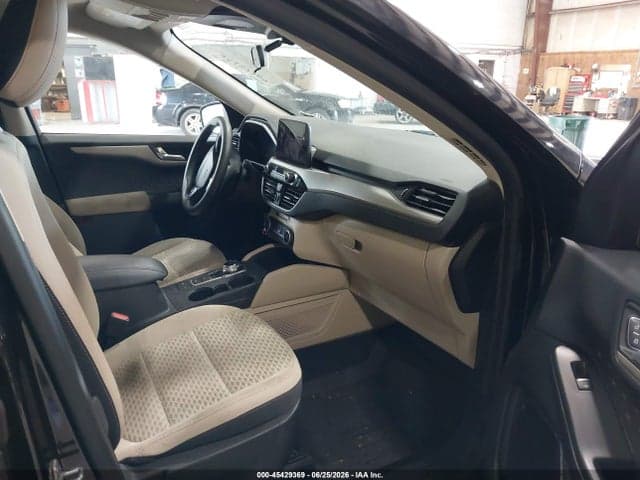 2020 FORD ESCAPE SE 5