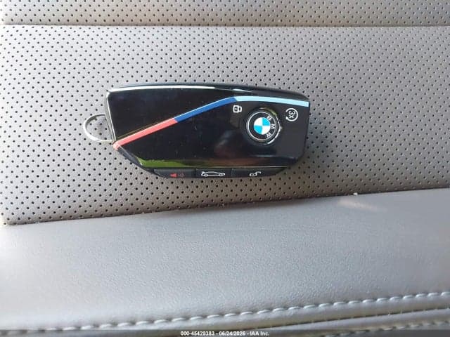 2025 BMW X3 M50 XDRIVE 11