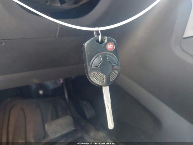 2017 FORD ESCAPE SE 11