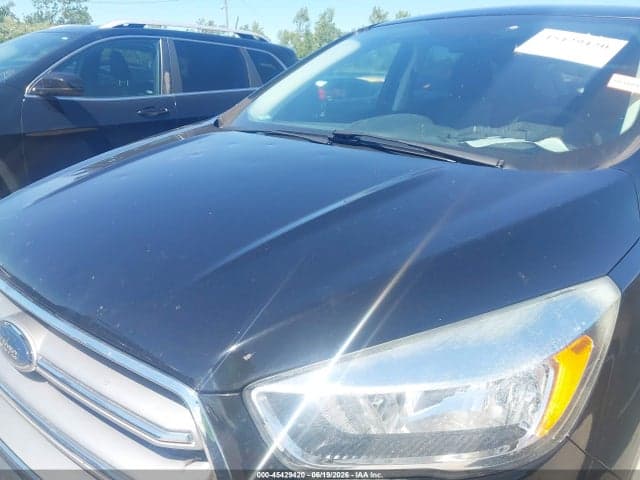 2017 FORD ESCAPE SE 6