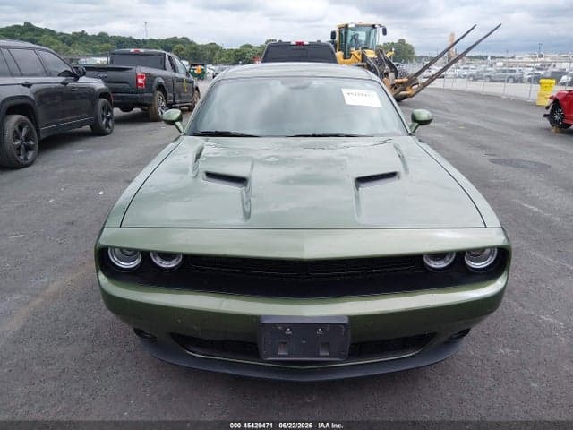 2021 DODGE CHALLENGER SXT 12