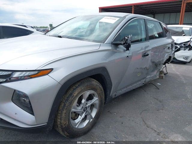 2022 HYUNDAI TUCSON SE 6
