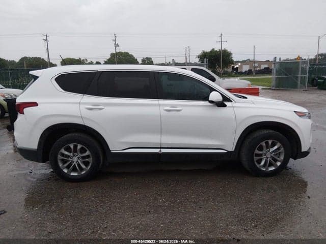 2020 HYUNDAI SANTA FE SE 13