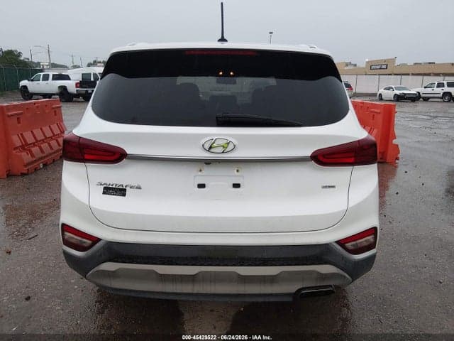 2020 HYUNDAI SANTA FE SE 16