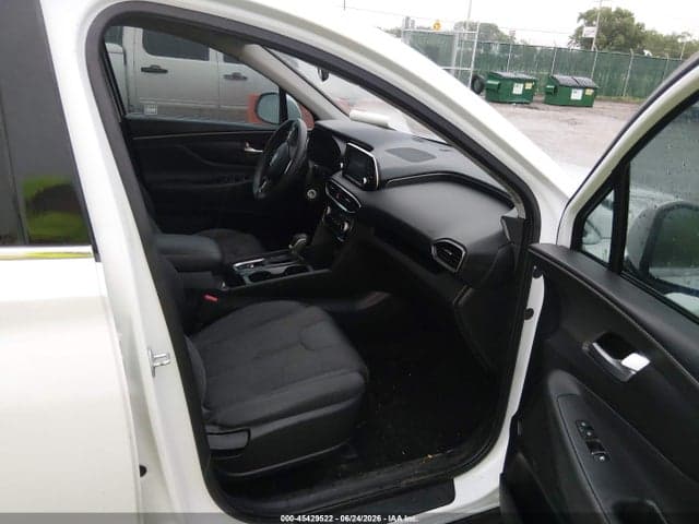 2020 HYUNDAI SANTA FE SE 5