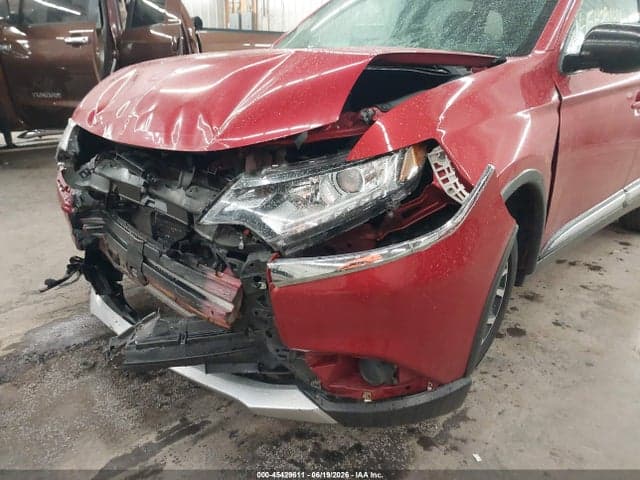 2016 MITSUBISHI OUTLANDER ES 6