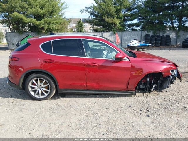 2018 ALFA ROMEO STELVIO TI AWD 13