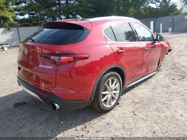2018 ALFA ROMEO STELVIO TI AWD 4
