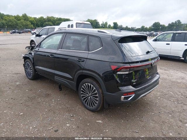 2026 VOLKSWAGEN TAOS SE 3