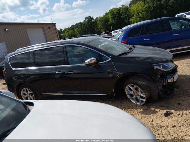 2020 CHRYSLER PACIFICA LIMITED 14