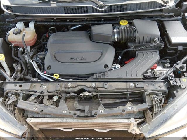 2020 CHRYSLER PACIFICA LIMITED 10