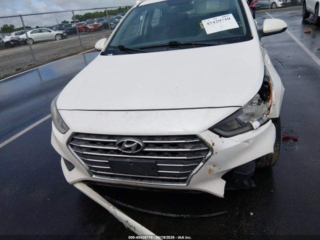 2019 HYUNDAI ACCENT SE 1