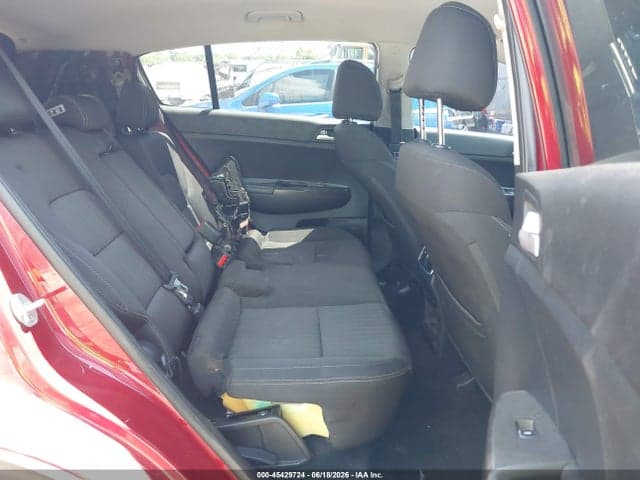 2017 KIA SPORTAGE LX 8