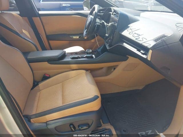 2025 LEXUS RZ 300E PREMIUM 5