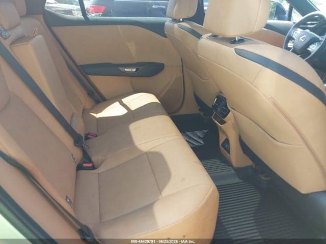2025 LEXUS RZ 300E PREMIUM 8