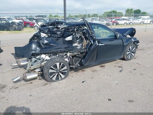 2019 NISSAN ALTIMA 2.5 SV 4