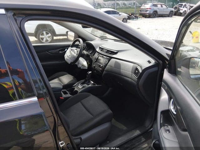 2019 NISSAN ROGUE S 5