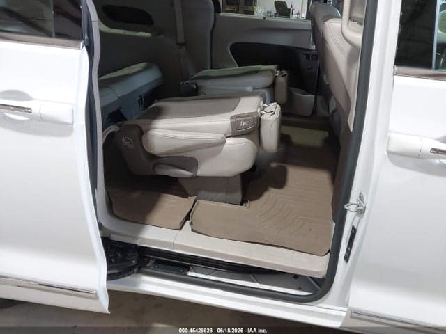 2020 CHRYSLER PACIFICA TOURING L PLUS 8