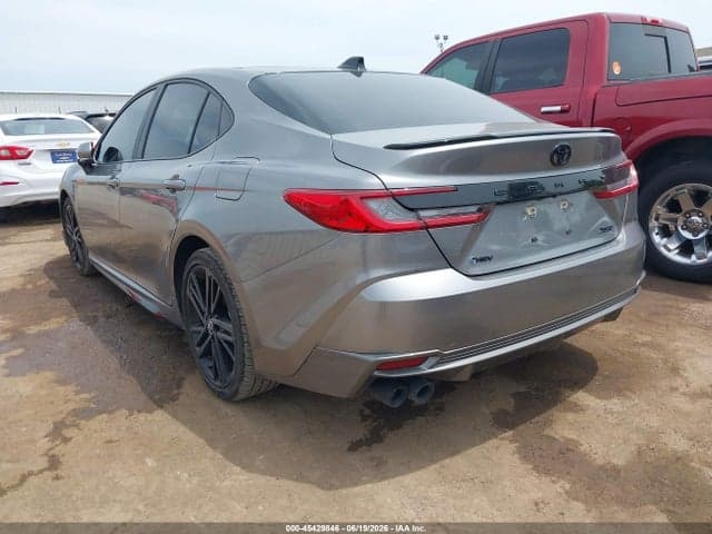 2025 TOYOTA CAMRY XSE 3