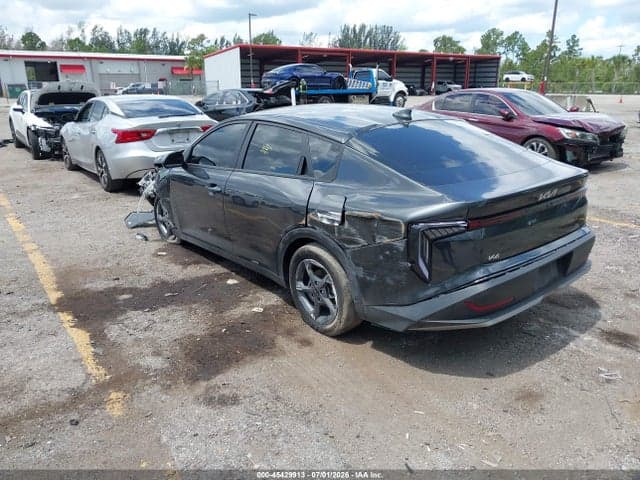 2025 KIA K4 LXS 3