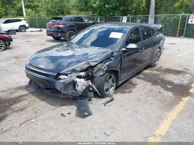 2025 KIA K4 LXS 6