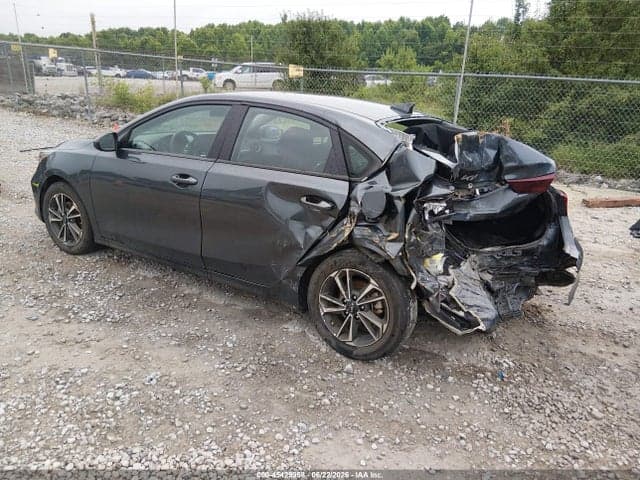 2024 KIA FORTE LXS 3