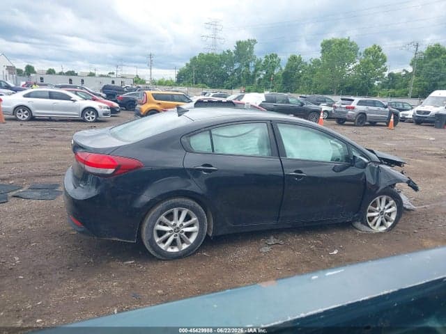 2017 KIA FORTE LX 14