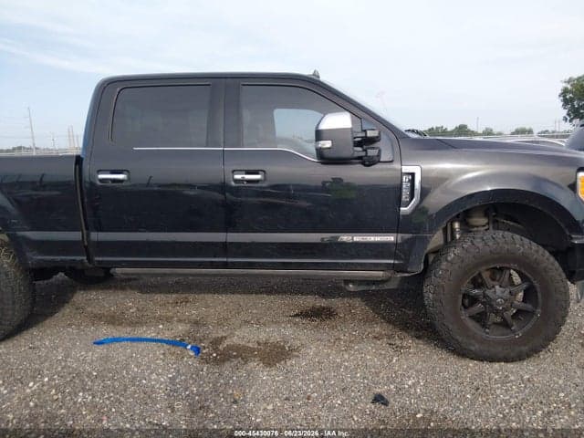 2019 FORD F-250 PLATINUM 13