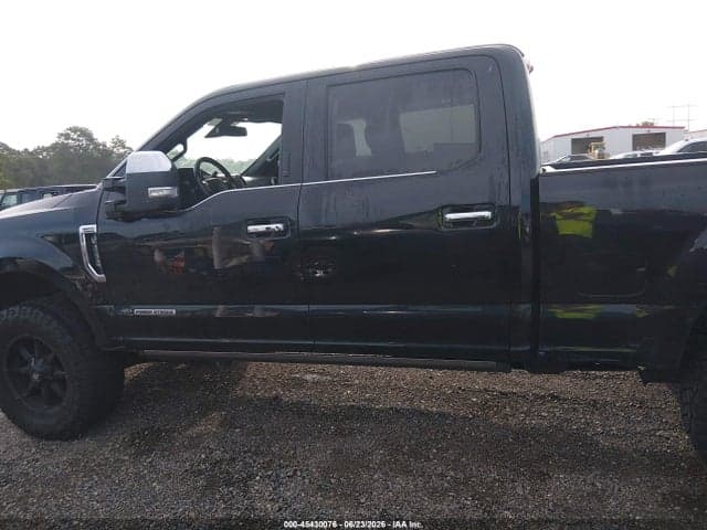 2019 FORD F-250 PLATINUM 14