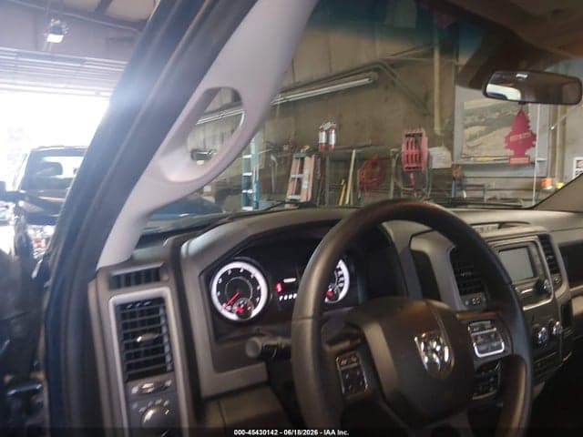 2019 RAM 1500 CLASSIC TRADESMAN 4X4 5'7 BOX 14