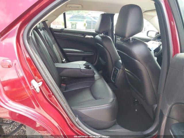 2023 CHRYSLER 300 TOURING L 8