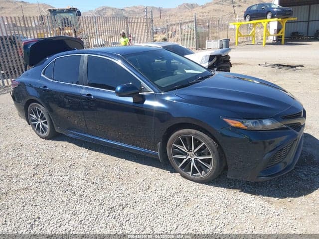 2021 TOYOTA CAMRY SE AWD - 1