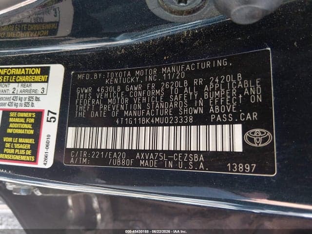 2021 TOYOTA CAMRY SE AWD 9