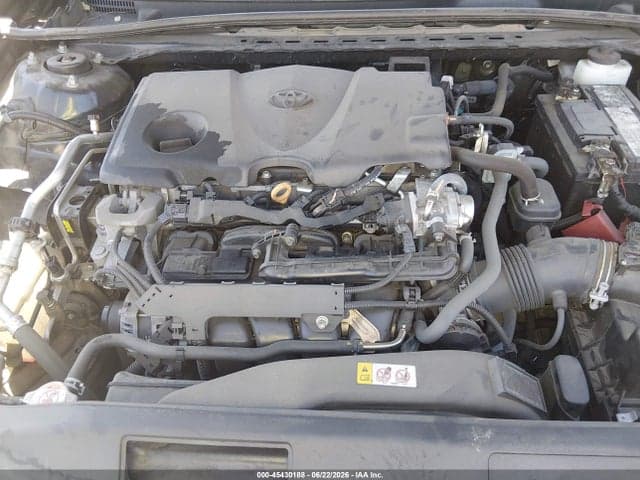 2021 TOYOTA CAMRY SE AWD 10