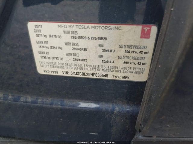 2017 TESLA MODEL X 9