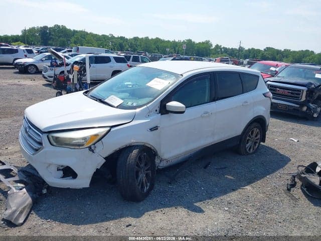 2017 FORD ESCAPE SE 2