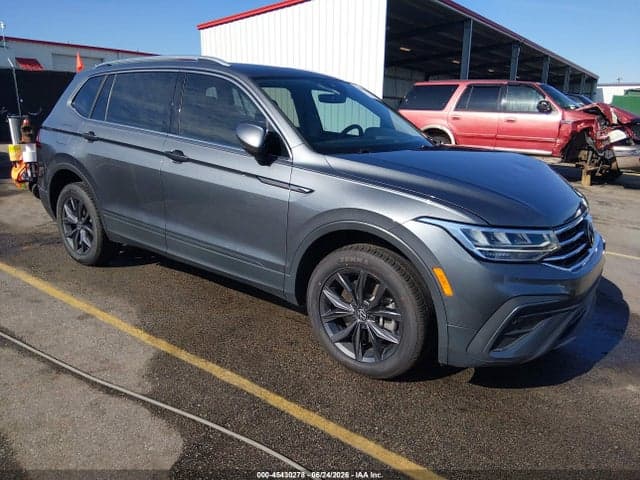 2023 VOLKSWAGEN TIGUAN 2.0T SE 1