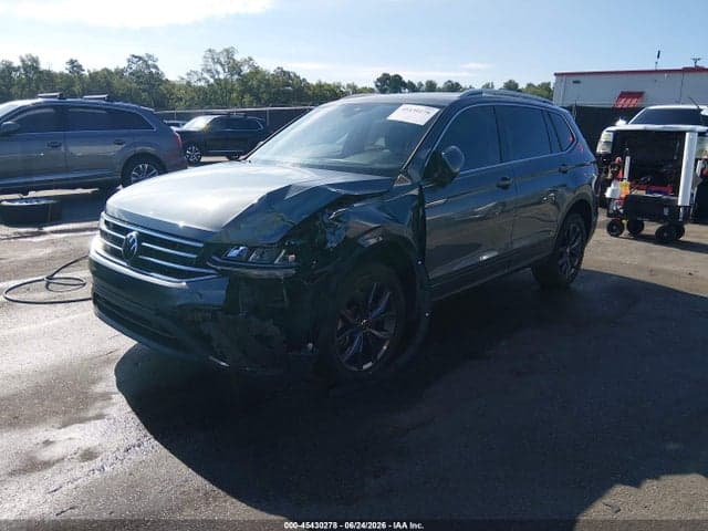 2023 VOLKSWAGEN TIGUAN 2.0T SE 2
