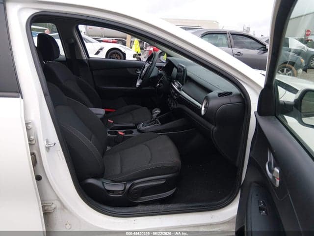 2020 KIA FORTE LXS 5