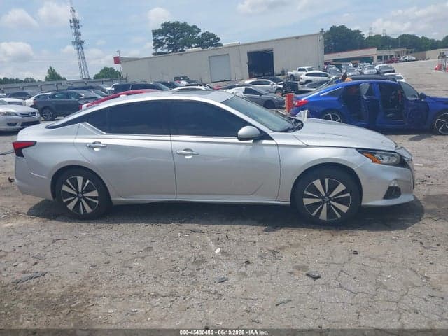 2020 NISSAN ALTIMA SL FWD 13