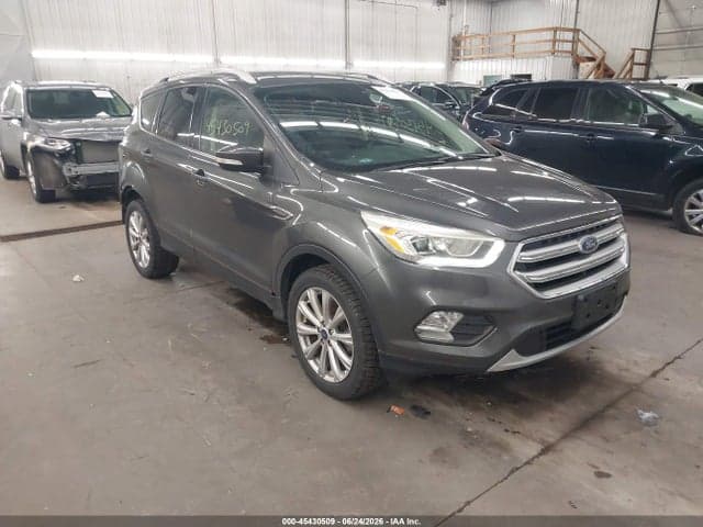 2017 FORD ESCAPE TITANIUM 1