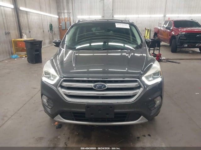 2017 FORD ESCAPE TITANIUM 12
