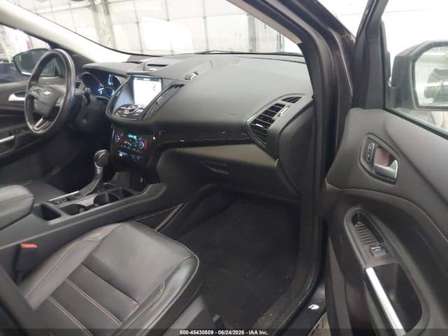 2017 FORD ESCAPE TITANIUM 5