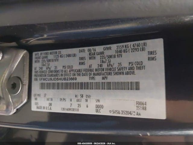 2017 FORD ESCAPE TITANIUM 9