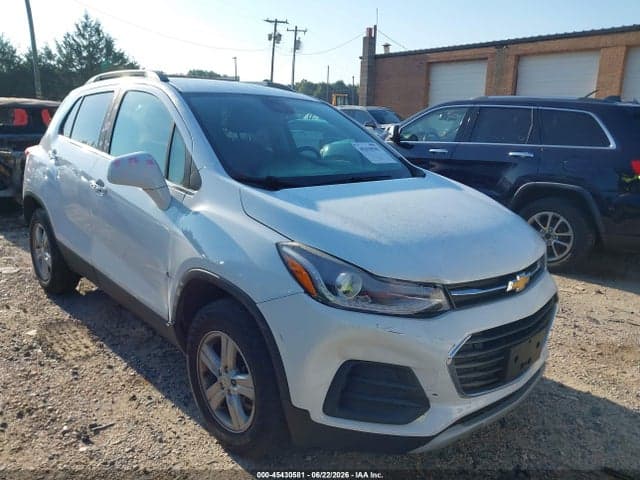 2020 CHEVROLET TRAX AWD LT 1