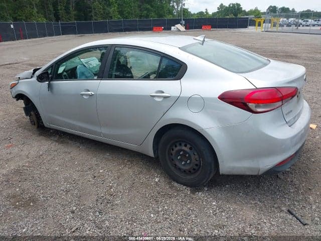 2017 KIA FORTE LX 3