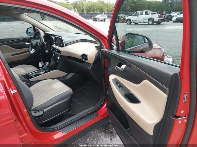 2020 HYUNDAI SANTA FE SE 5