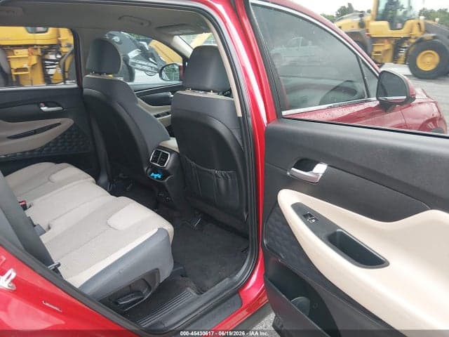 2020 HYUNDAI SANTA FE SE 8