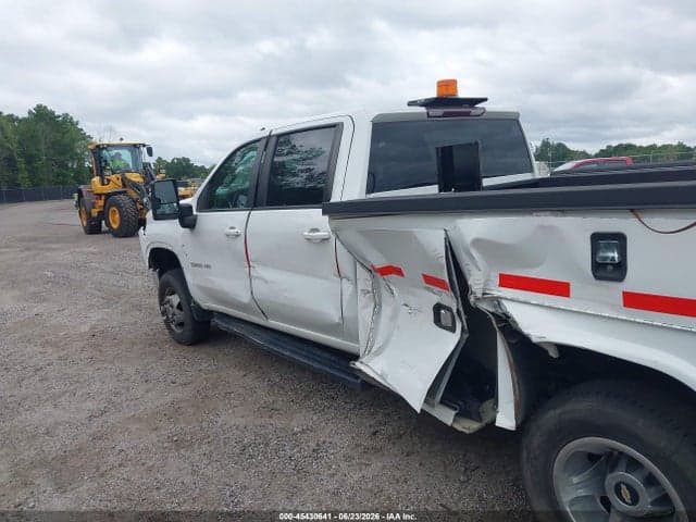 2021 CHEVROLET SILVERADO 3500HD CHASSIS LT 6